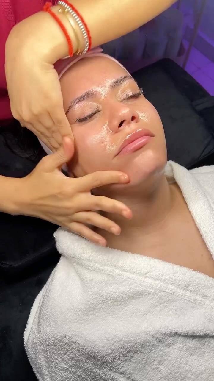 Soin massage visage